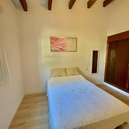 Casa Tipica Menorquina- Anilia