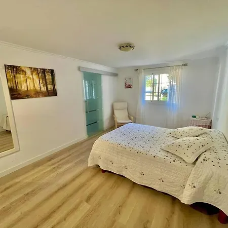 Casa Tipica Menorquina- Anilia Tatil Evi Mahón