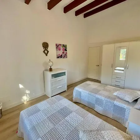 Casa Tipica Menorquina- Anilia