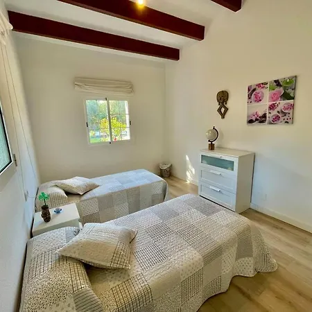 Casa Tipica Menorquina- Anilia *